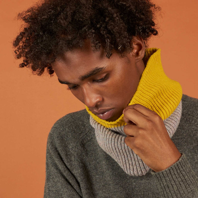 Concrete and Electric Yellow Lambswool Snood