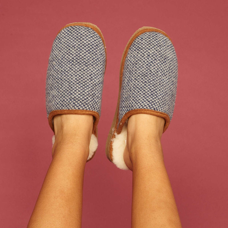 BlueCheckLambswool_SheepskinSlippers_98d9e040-f2fb-4e9a-895d-bd84669bd761.jpg