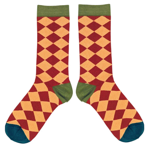 Women's Organic Cotton Ankle Socks - Red Diamond Pattern