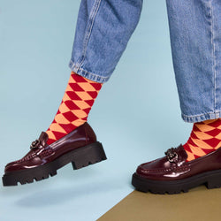 Women's Organic Cotton Ankle Socks - Red Diamond Pattern