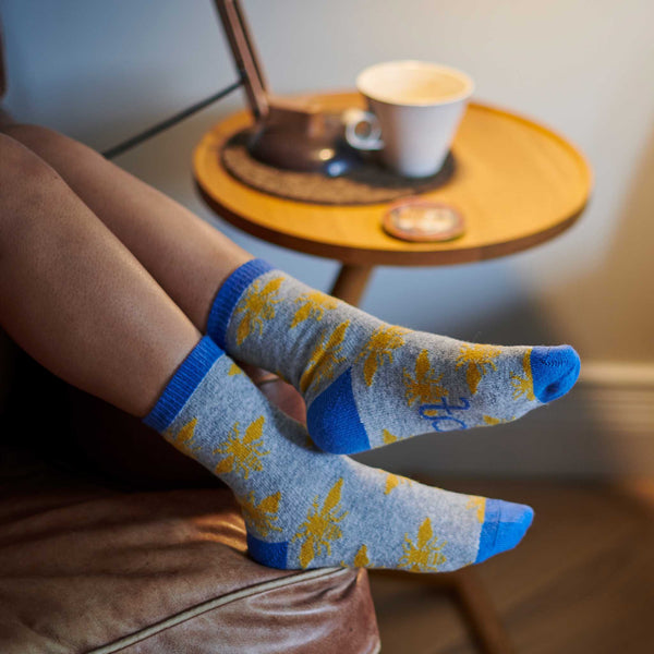 Ladies Grey Bee Lambswool Ankle Socks