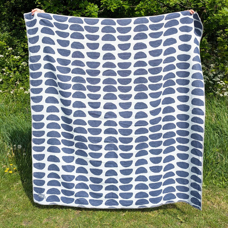 Half-Moons Navy Organic Cotton Throw